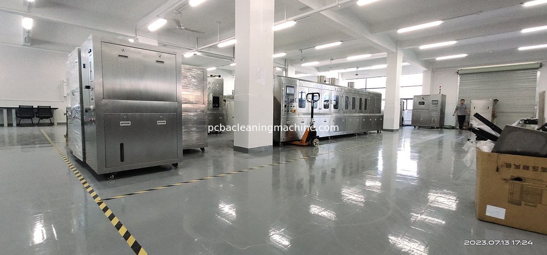 ماشین تمیز کردن استنسل 1000L / min با 360 ° دو طرفه اسپری میله چرخش اسپری ایزوباریک زمان خشک شدن 3 ~ 5 دقیقه