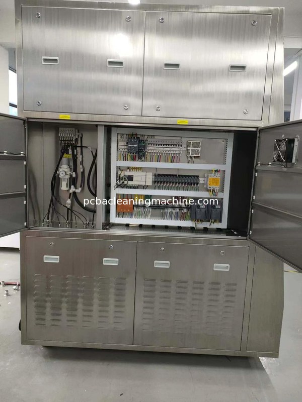 Máy làm sạch PCBA được điều khiển bởi PLC cho PCB lớn L4000*W1800*H1850mm 100L Capacity