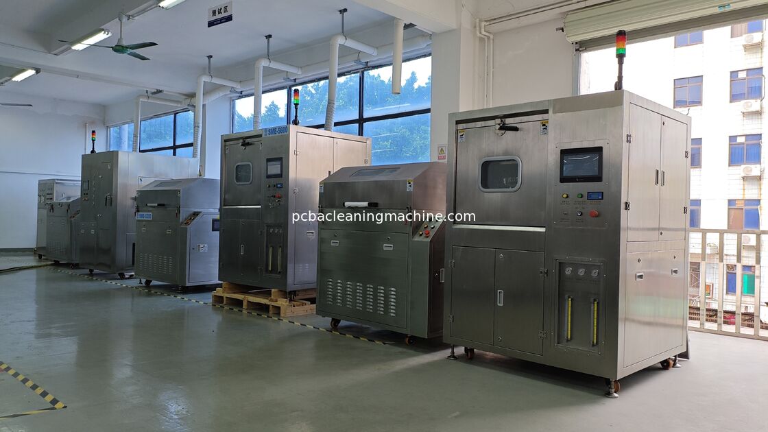 Gaz Basınç Aralığı 0.4-0.6Mpa PCB Temizleme Makinesi Temizleme Süreci Elektronik Montaj Hatları İçin Temizleme Sonuçlarını Garanti Eder