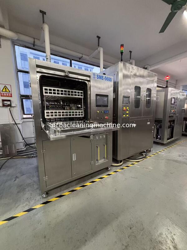 PCB 두께 0.5 ~ 3.0mm SME-5600L PCB 청소 기계 자동화 청소 장비 회로 보드 처리를 보장