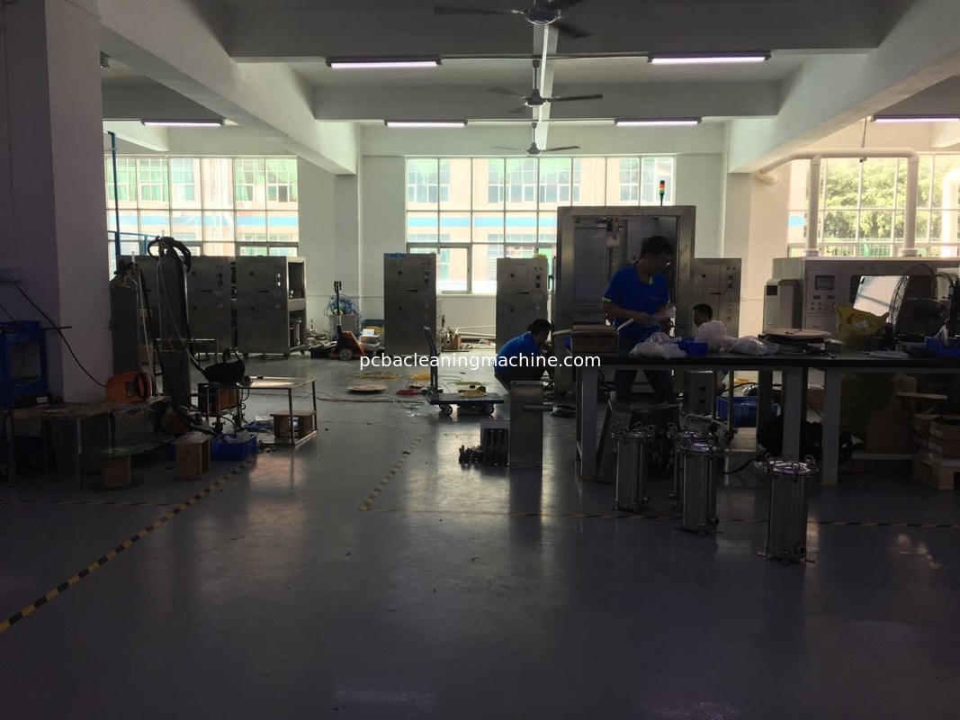 500 세트 이상 설치된 스테인레스 스틸 소재 공압 Smt 솔더 페이스트 인쇄 스텐실 자동 클리너