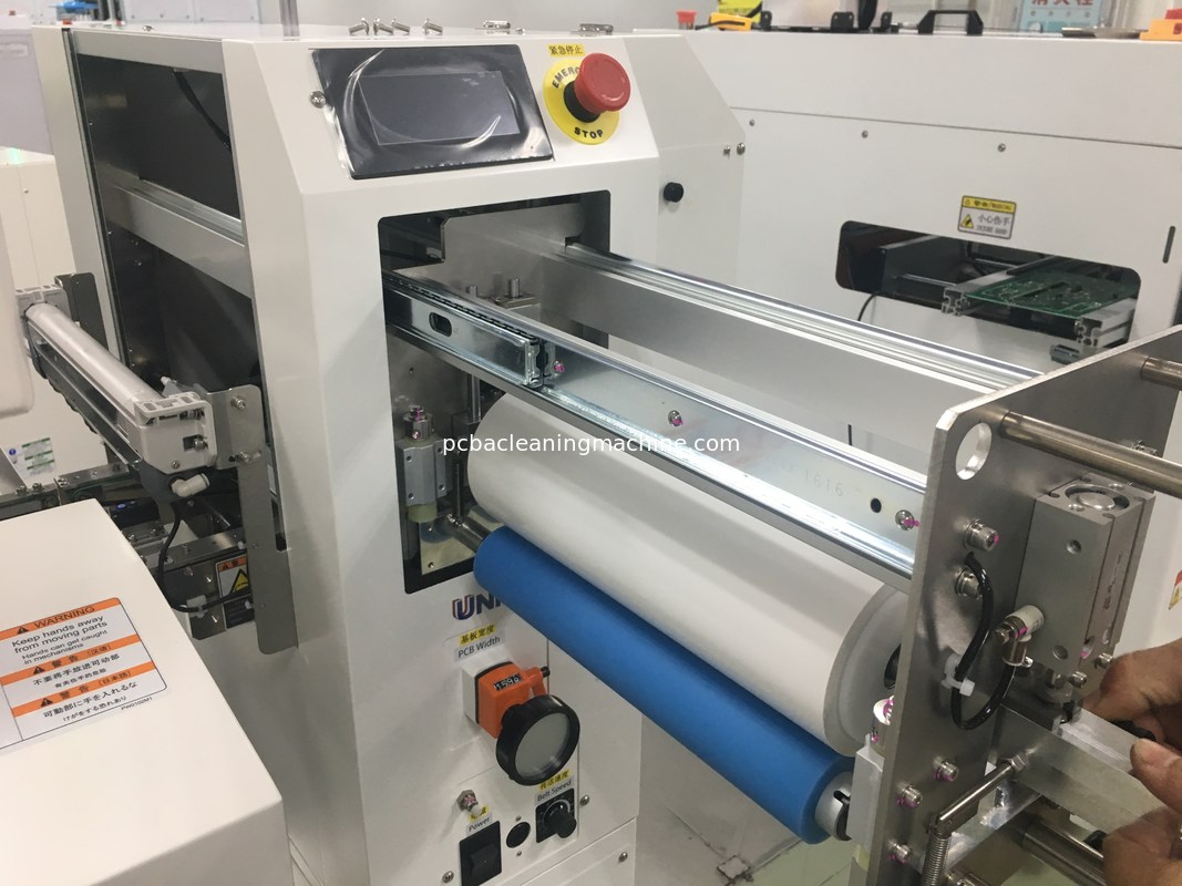 رول کاغذ سفید با عرض 300 میلی متر 20 متر دستگاه تمیز کننده برد مدار ESD کاغذ چسب برش دار