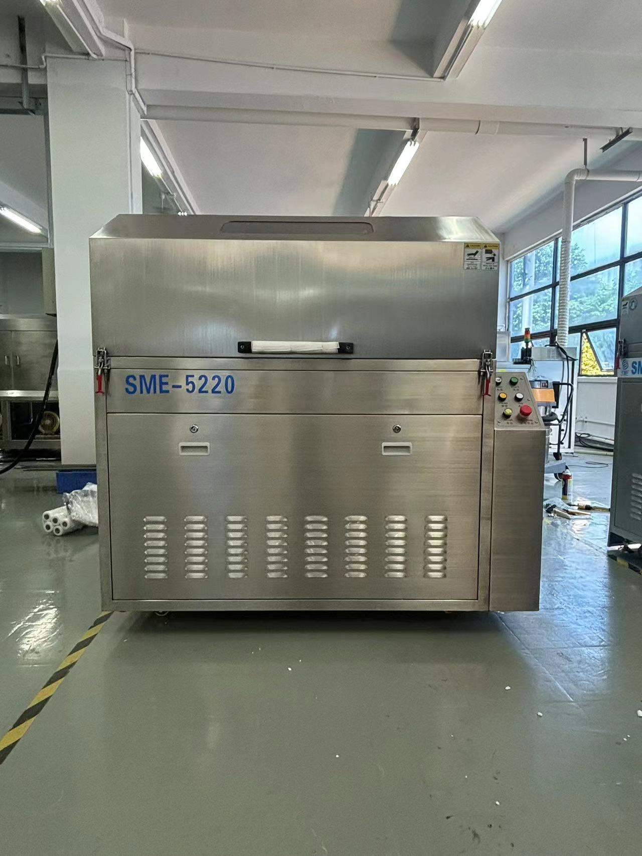 SME 5200 Pallet Cleaning Machine To Clean Flux Dusts On Wave Soldering ...